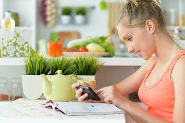 Ghid: cum îți calculezi necesarul caloric și deficitul, pas cu pas